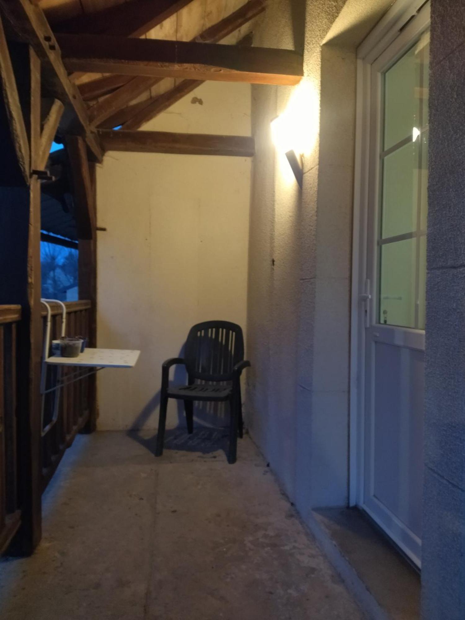 Maison De Village